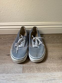 Used men’s size 9 authentic vans