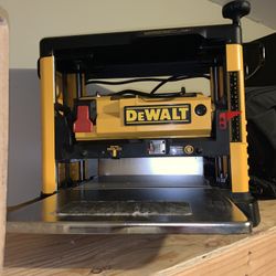 DeWalt DW733 Planer