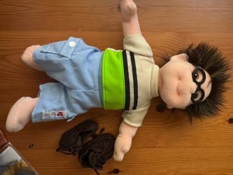 Beanie Babies and clothes like BRAND new