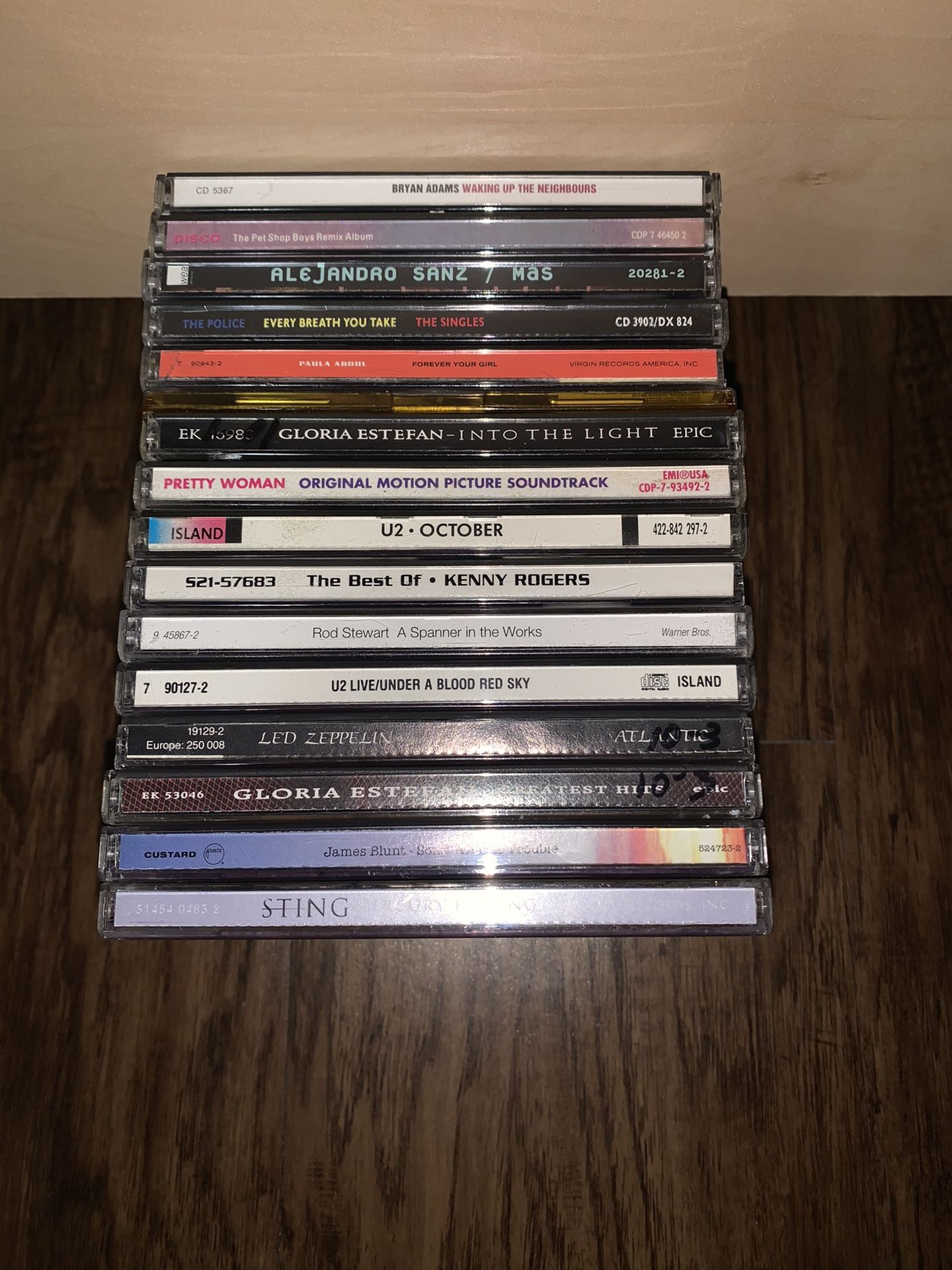 16 music 🎶 CDS