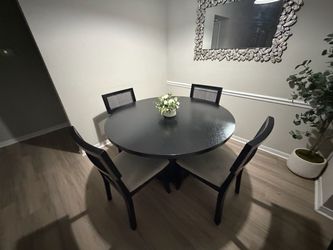 Round Black Dining Table with 4 Chairs