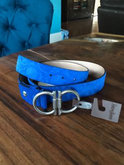 38" Ferragamo belt