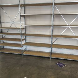Heavy duty shelving