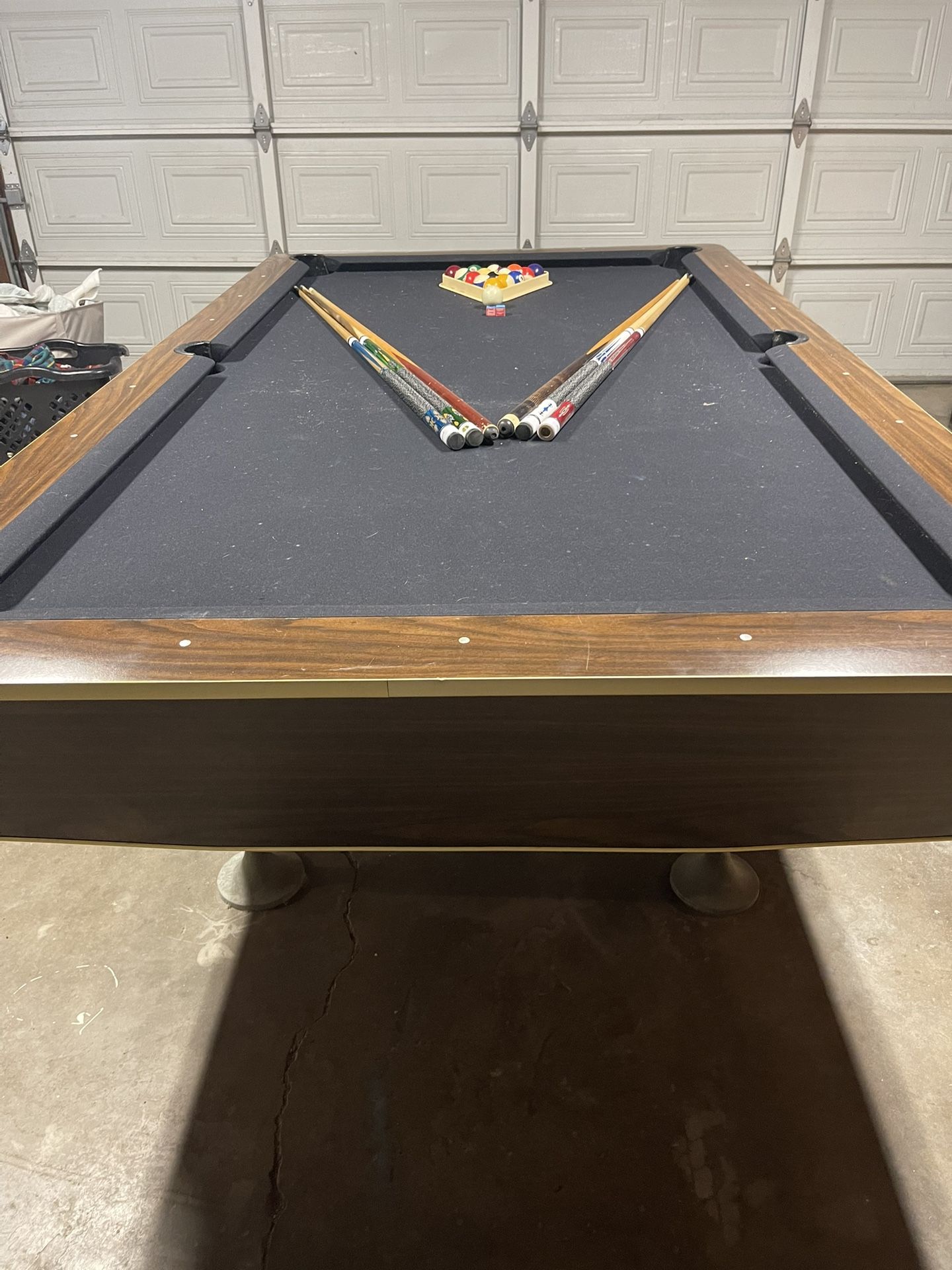 8ft Pool Table 