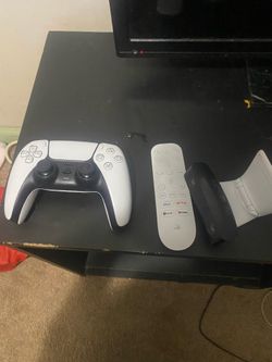 PS5 Controller With Media Remote