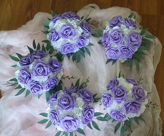 5 Bride and Bridesmaid Wedding Bouquets