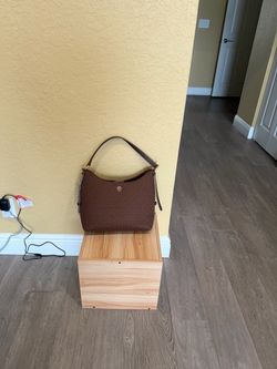 Hilfiger purse new