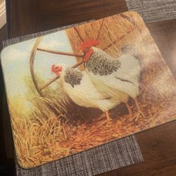 Rooster Glass Cutting Board 20x15.5 