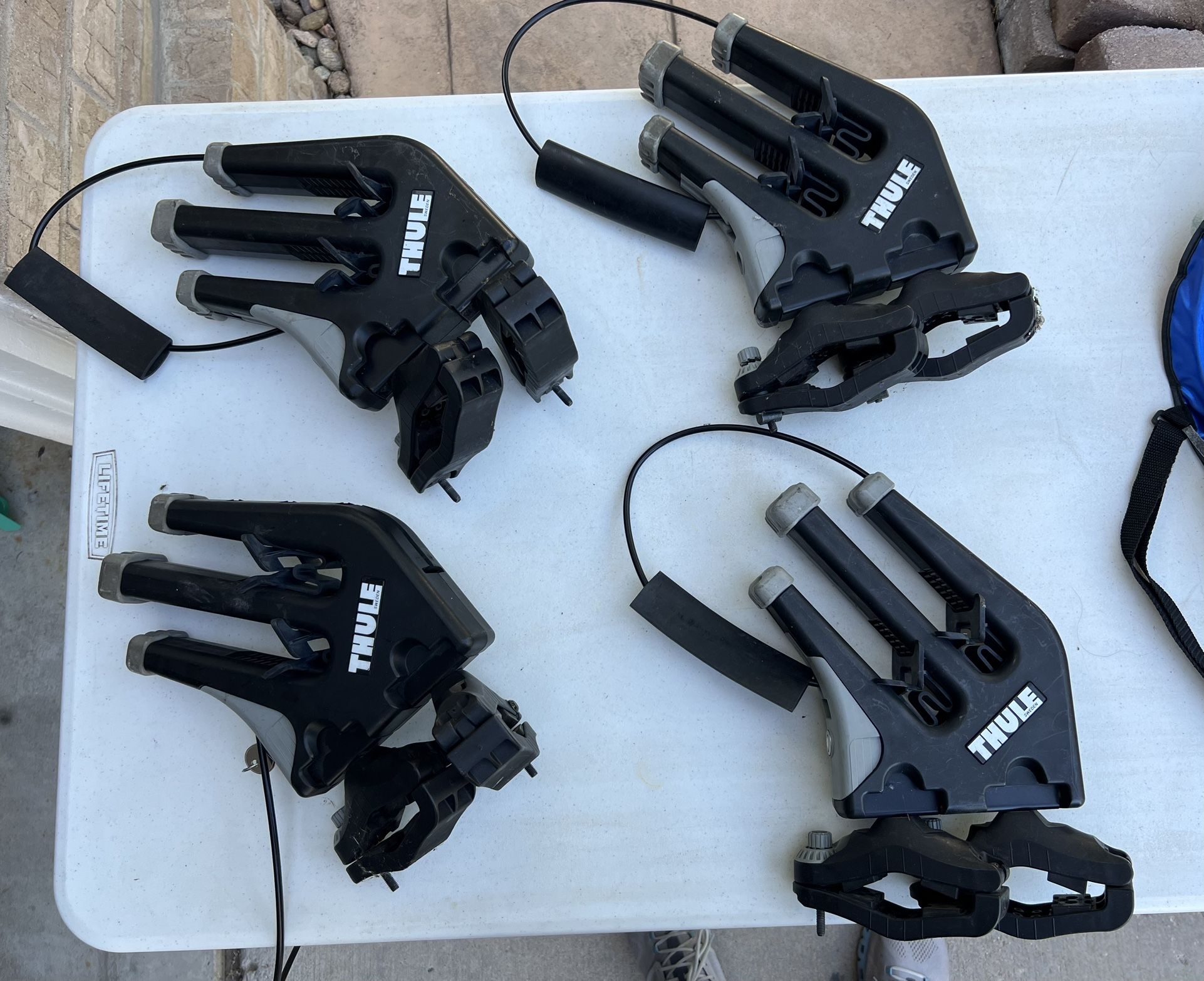 2 sets of Thule 575 Snowboard Racks for Sale in Littleton CO