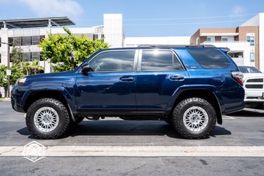 KM555 Attack 17" 6x139 +25 Offset 