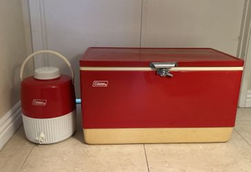Vintage 1976 Red Coleman Cooler Metal Ice Chest