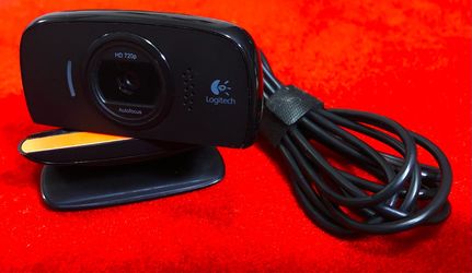 Logitech C525 HD Webcam V-U0023 Portable 720p Foldable Video Camera Black USB Wired Computer Laptop Desktop Monitor Clip-On Auto-Focus Built-in Microp