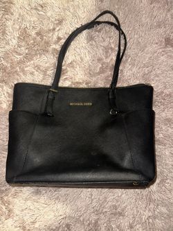 Michael Kors Bucket Purse