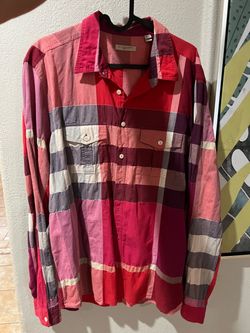 Burberry button shirt XL