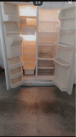Kenmore fridge works perfect $200 OBO