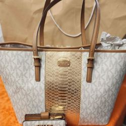 Michael Kors Purse Wallet Set
