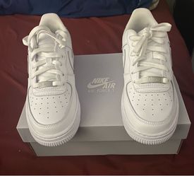 Nike Air Force’s 1 / size 6
