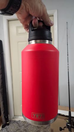 Yeti Rambler 64 oz