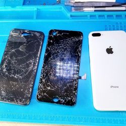 IPhone cracked screen