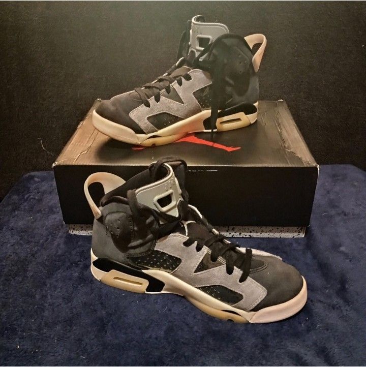 IOB Air Jordan 6 Retro Tech Chrome Womens size 9.5