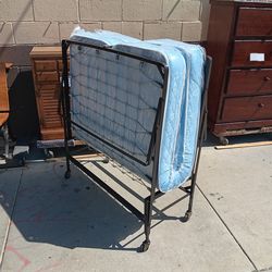 Twin Steel Rollaway Folding Bed 38x72-inch