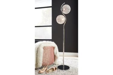 ASHLEY WINTER FLOOR LAMP

