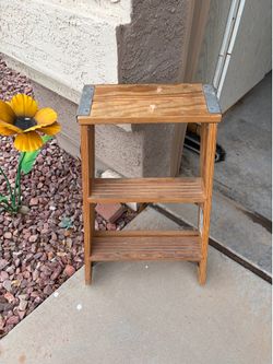 Werner 2 ft Wood Step Stool