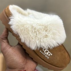 WOMEN UGGS 