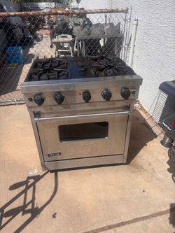 Viking stove retails $3500