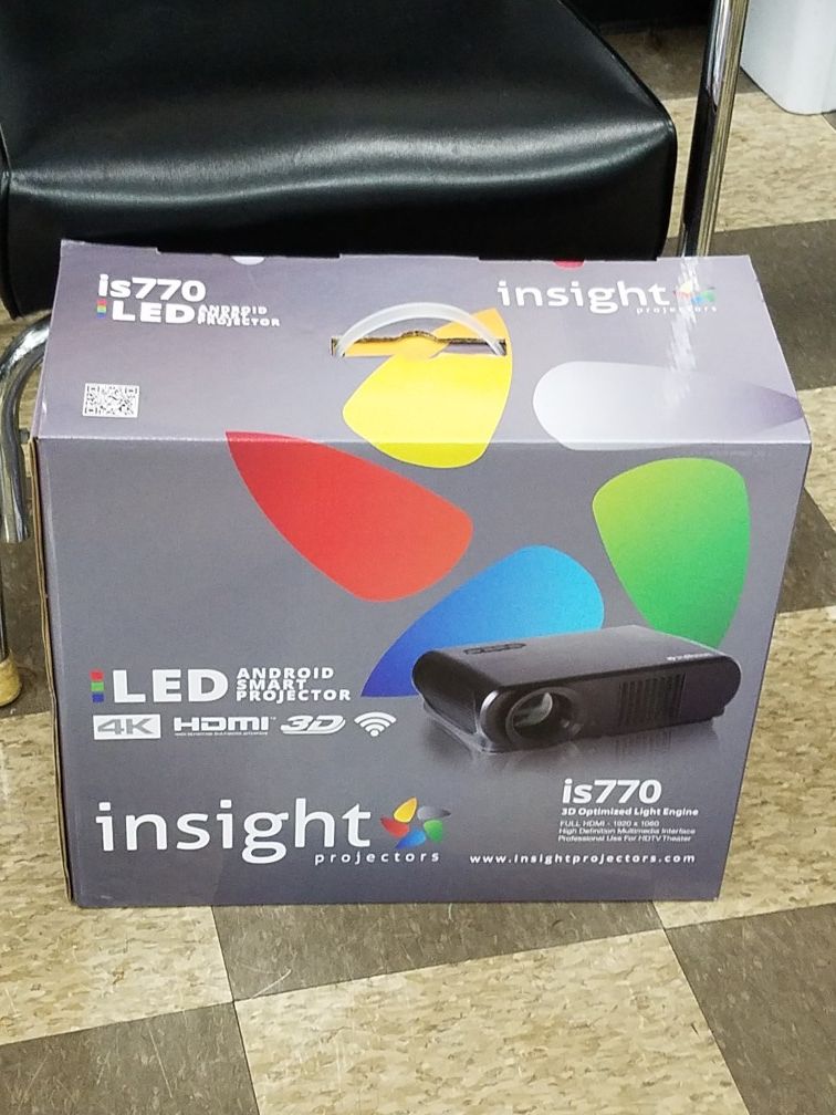 Insight Is770 lED Projector with 72" screen