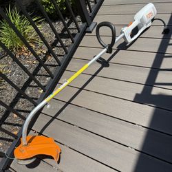 STIHL FSE 60 Electric Weedeater in excellent shape!