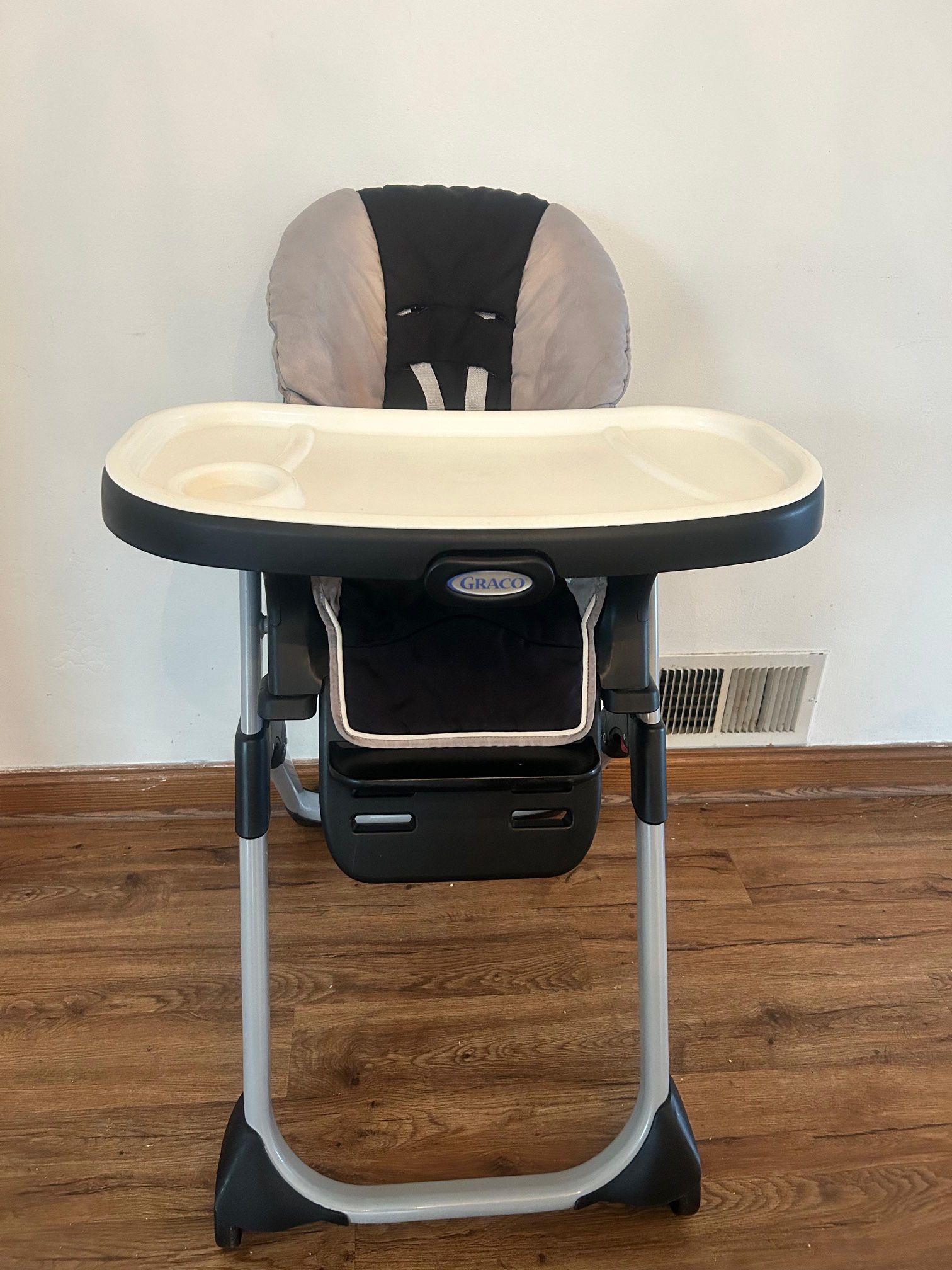 High Chair/Booster Chair