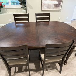 7 Pieces Solid Wood Dining Table Set 