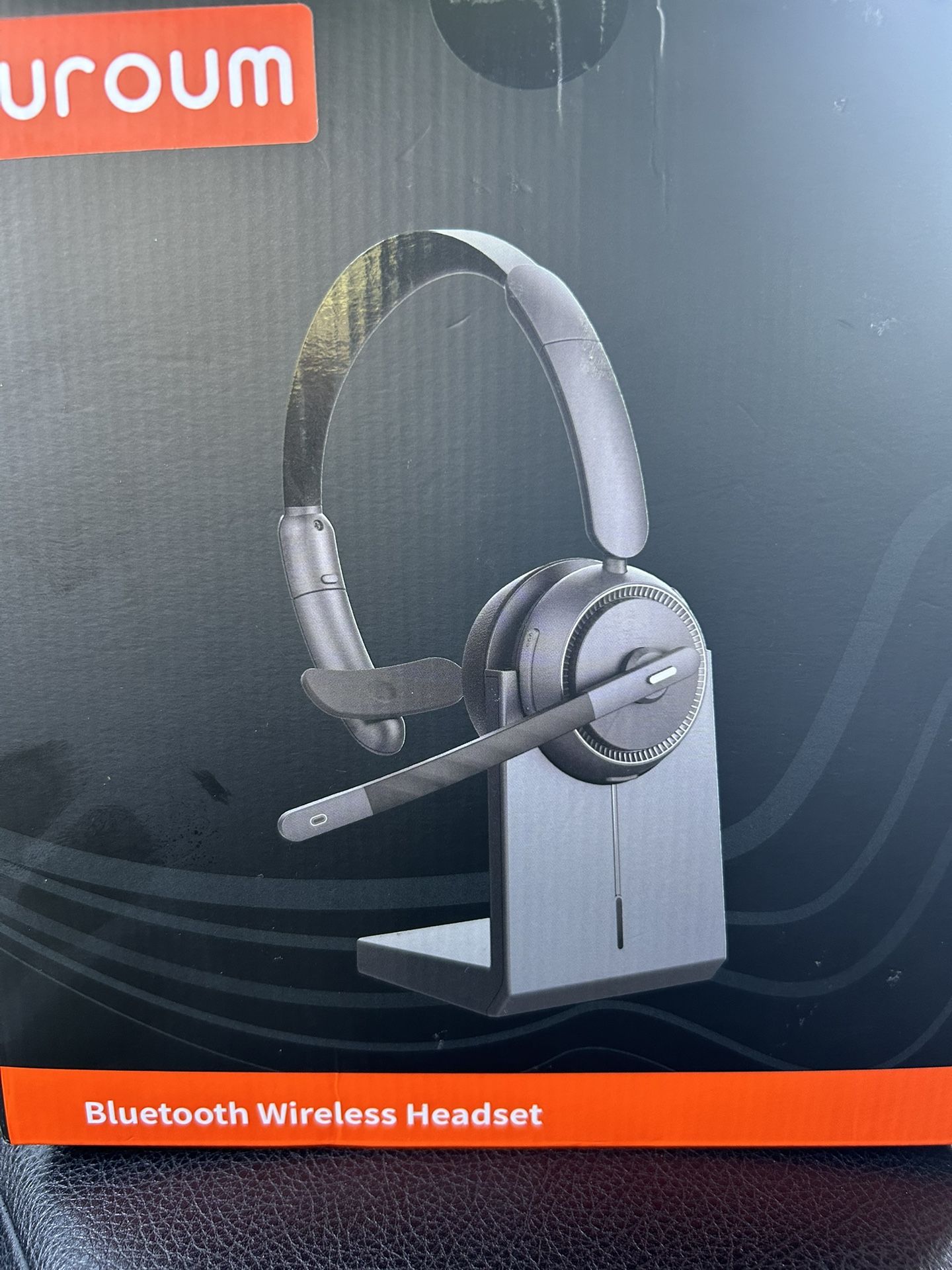 Nuroum Bluetooth Wireless Headset $30 brand new