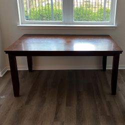Kitchen/Breakfast Nook Table 