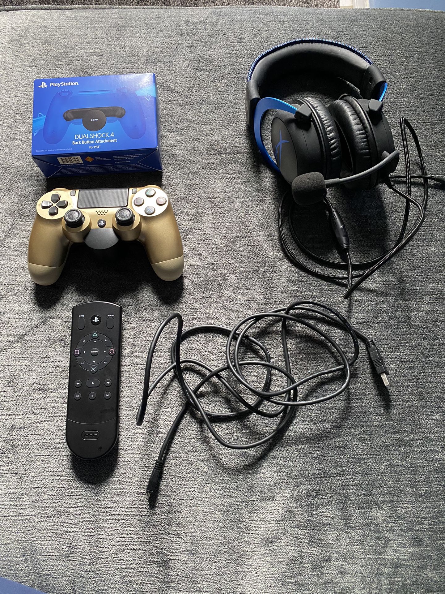 PS4 Accessories 