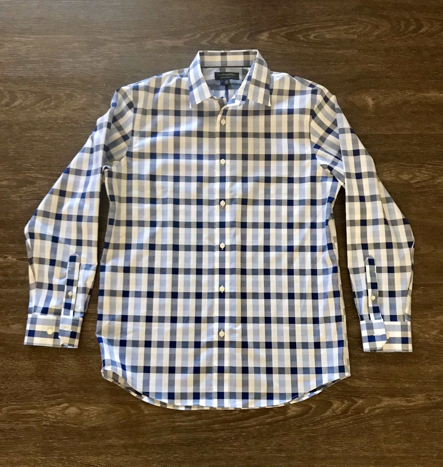 Banana Republic Brand White and Blue Plaid Long Sleeved Buttoned Down Shirt