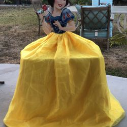 Snow White Table Top Centerpiece (large)