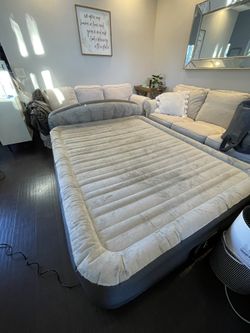 Sealy Queen Size Air Mattress