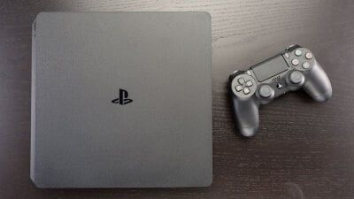Playstation 4 slim 1tb