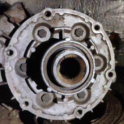 Chevy - GMC 208 Transfer Case Passenger Drop 27 Spline 