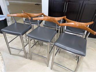 6bar stools
