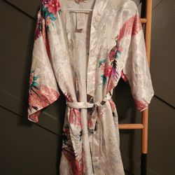 Satin Kimono Style Robe