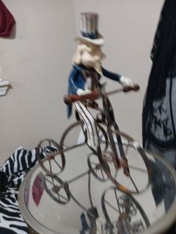 Uncle Sam figurine