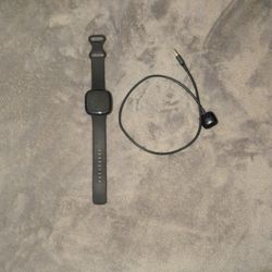 Fitbit Versa 4
