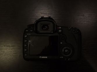 Canon EOS 5D Mark III Body
