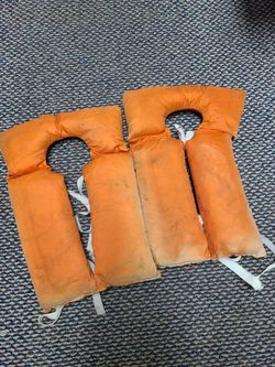 2 life jackets