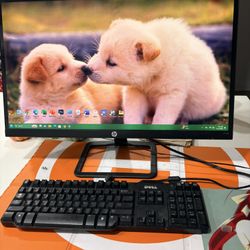 i5  LENOVO DESKTOP   8 GENERATIONS  Windows 11 (activated) Intel i5-8400 processor (6 core) 320gb. SSD hard drive  storage 8 GB RAM HDMI, VGA video po