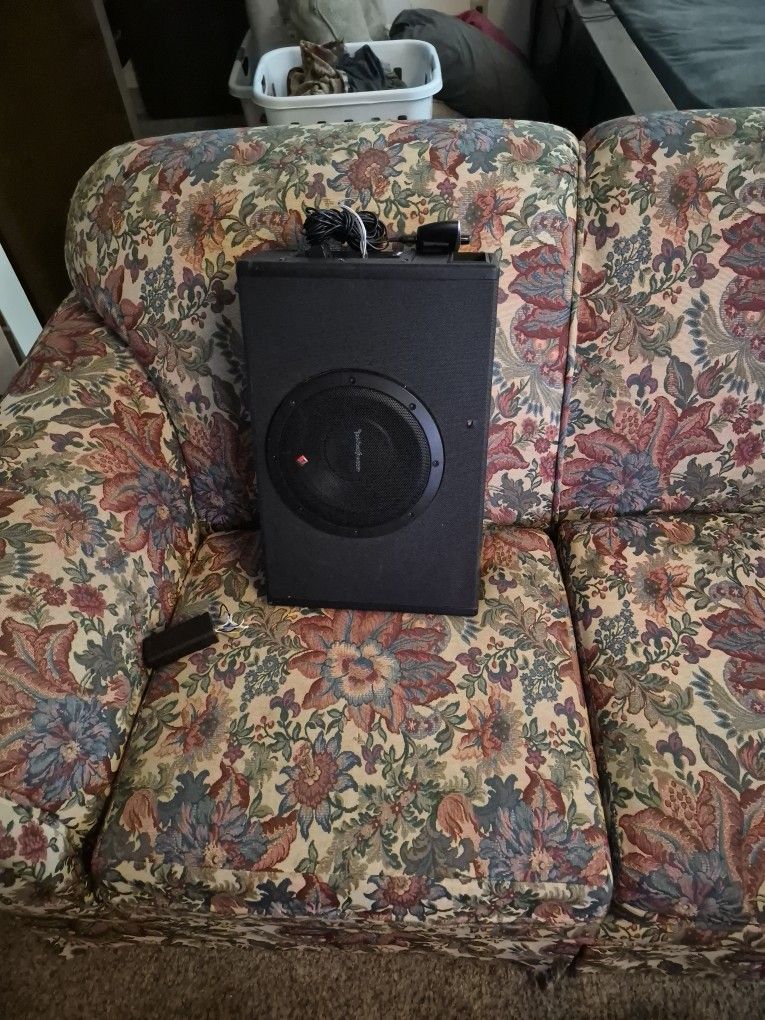 Rockford Fosgate Powered Sub