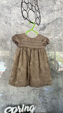 Dress golden 12 months